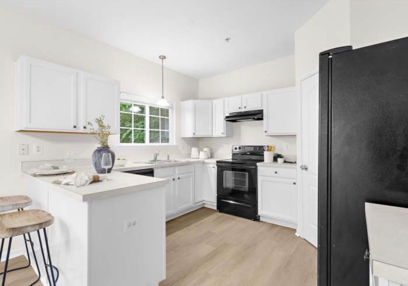 Custom Kitchen Installation