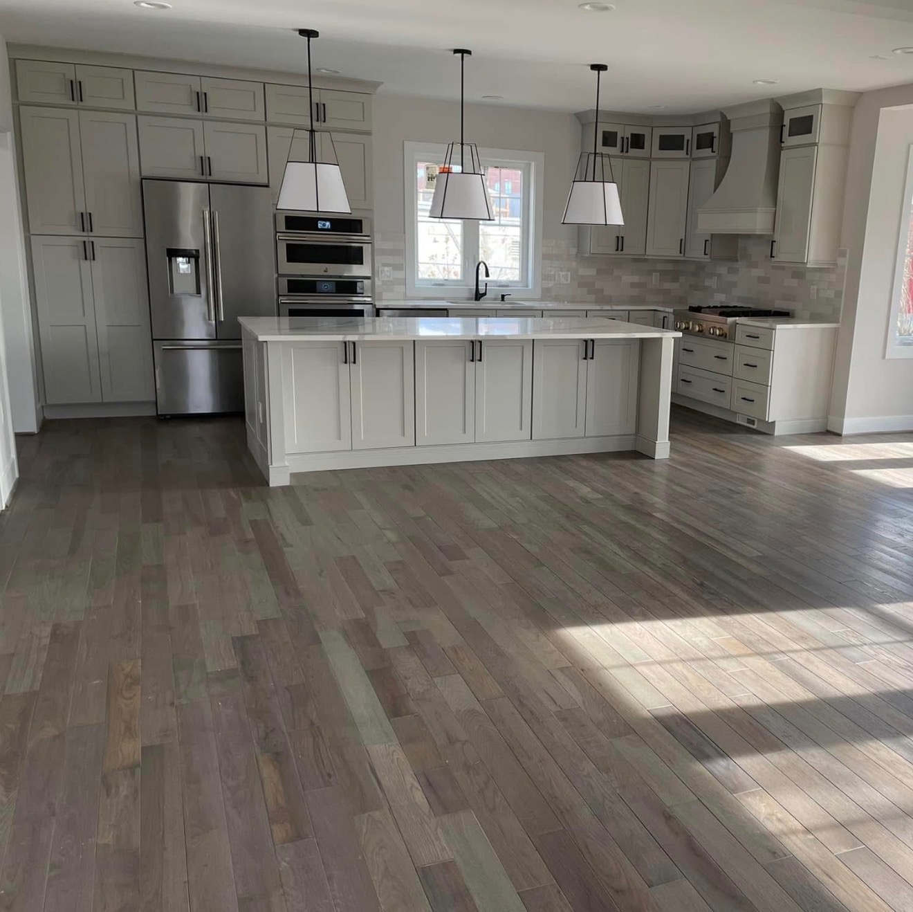 Custom Kitchen Installation